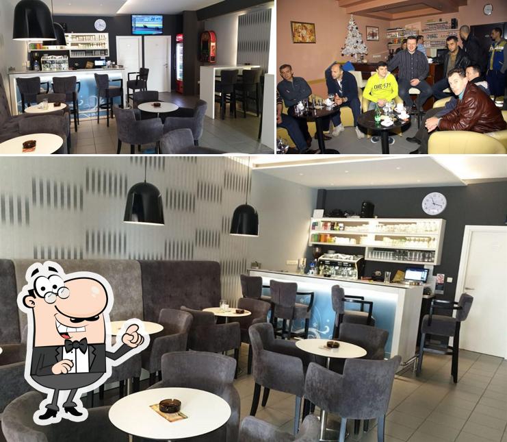 Gli interni di Caffe Bar Hugo