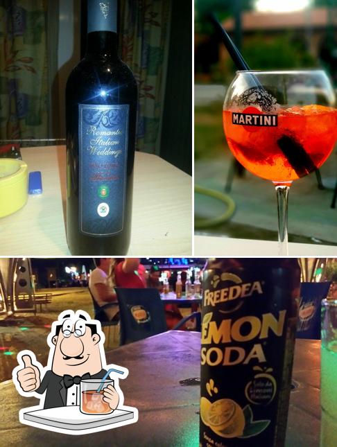 Goditi un drink a Ciao Ciao Ristorante Pizzeria Bar