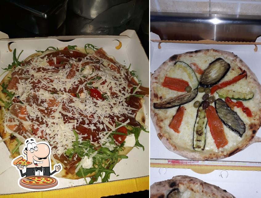 Scegli una pizza a Pizzeria Sant'Andrea