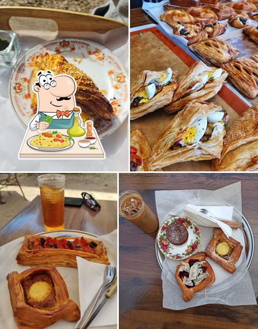 אלורו בית קפה Alloro cafe