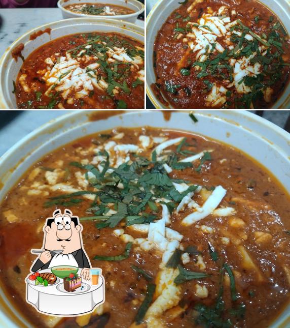 Hot and sour soup at OM FOOD POINT