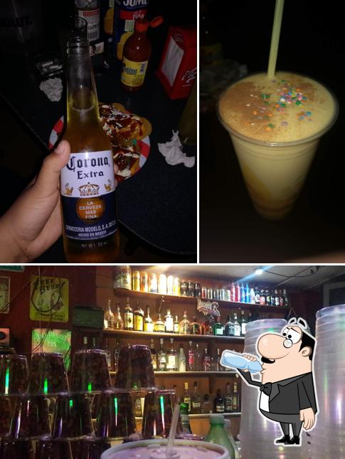 Entre los distintos productos que hay en Sero Bar también tienes bebida y interior