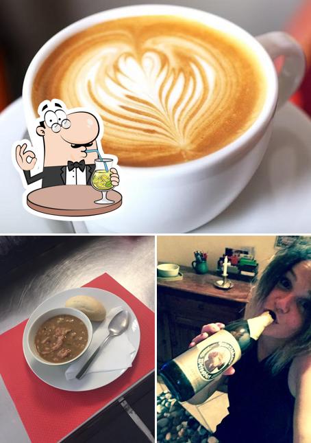 Guarda la immagine che mostra la bevanda e cibo di Ciccy Café