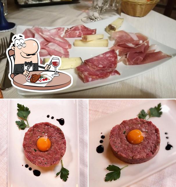 Prenditi i piatti di carne a Pizzeria Ristorante Vecchia Brianza