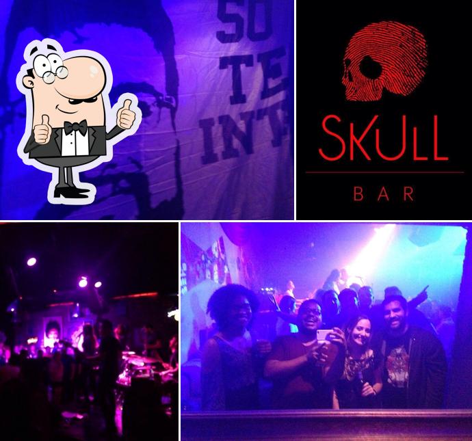 Here's a pic of Skull bar