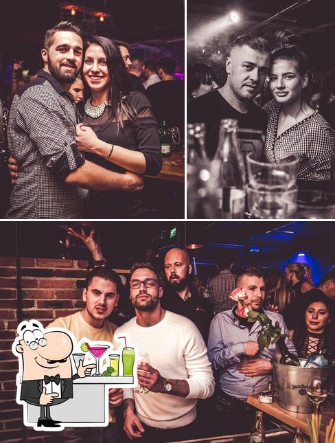 Guarda la foto di Amnesia • grill & club