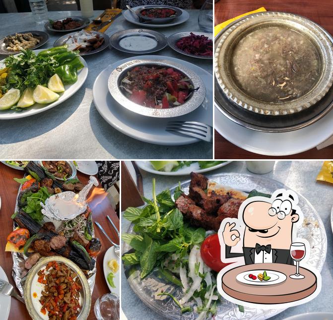 Meals at Kasap Halil Usta Fırınlı Et Lokantası