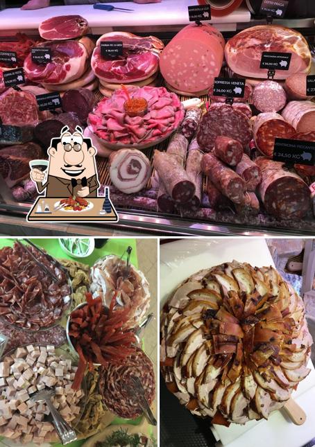 Ordina i piatti di carne a Gastronomia Bar Cerasella