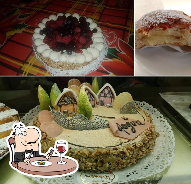 Platti al Pasticceria Modernissima srl