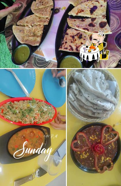 Meals at GolMo House