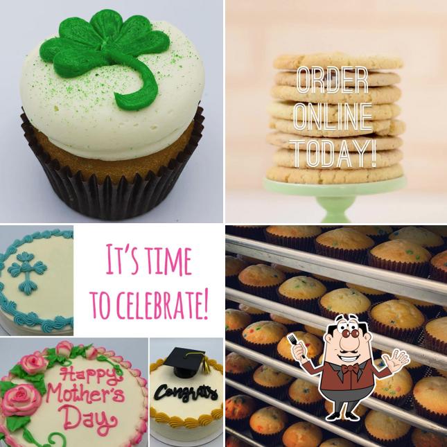 Nutphree's Bakery in Elk Grove Village Restaurant menu and reviews