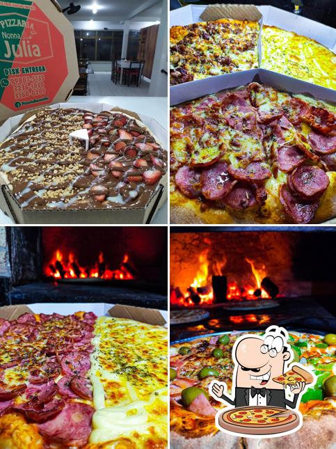 Peça diversos tipos de pizza