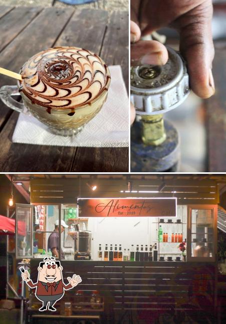 The image of food and interior at Alimentos Cafe
