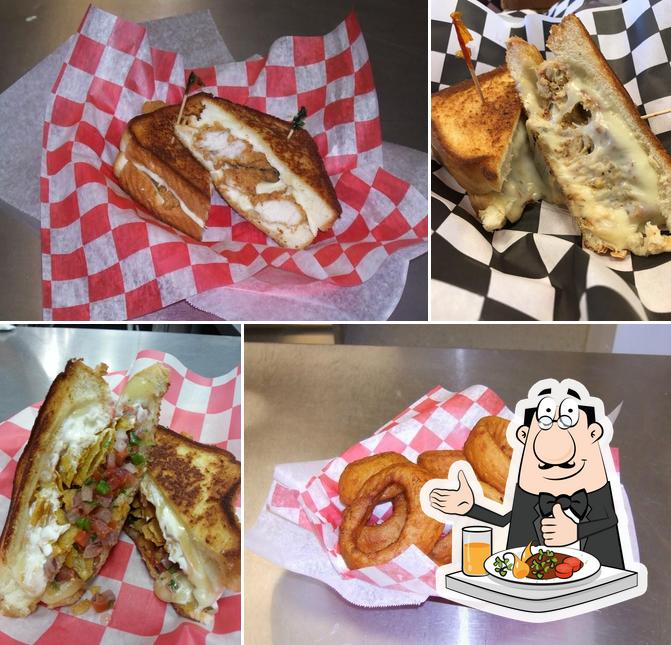 Best grilled cheese in Myrtle Beach restaurants, autumn 2023