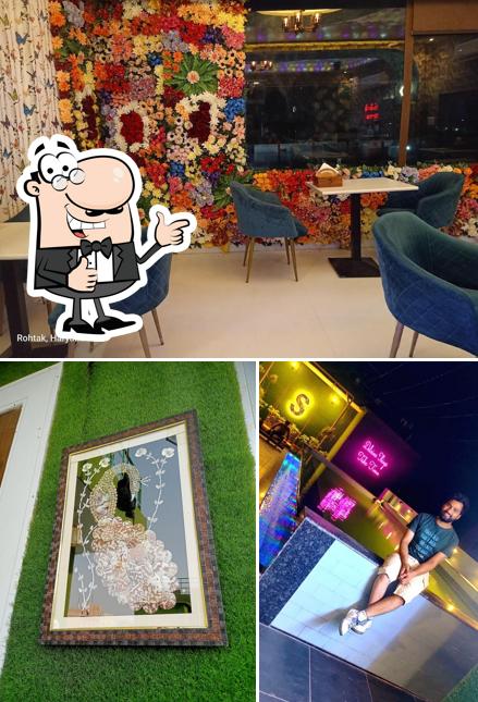See this pic of Shiddat47 Restro & Cafe Fish Spa