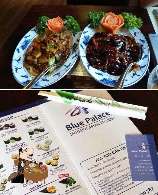 Еда в "Blue Palace"