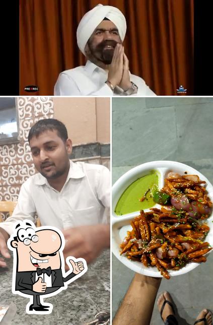 See the picture of Tandoori Tadka