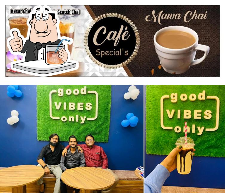 The image of drink and interior at Tea Positive Cafe & Snooker Lounge