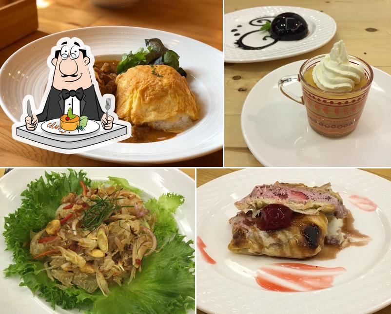 Блюда в "Clik, Homestyle Thai Western Fusion Cuisine"