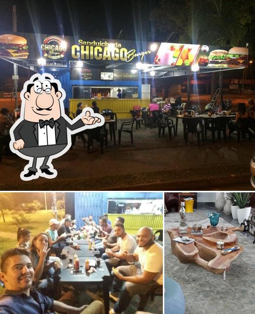 Veja imagens do interior do Chicago Burger