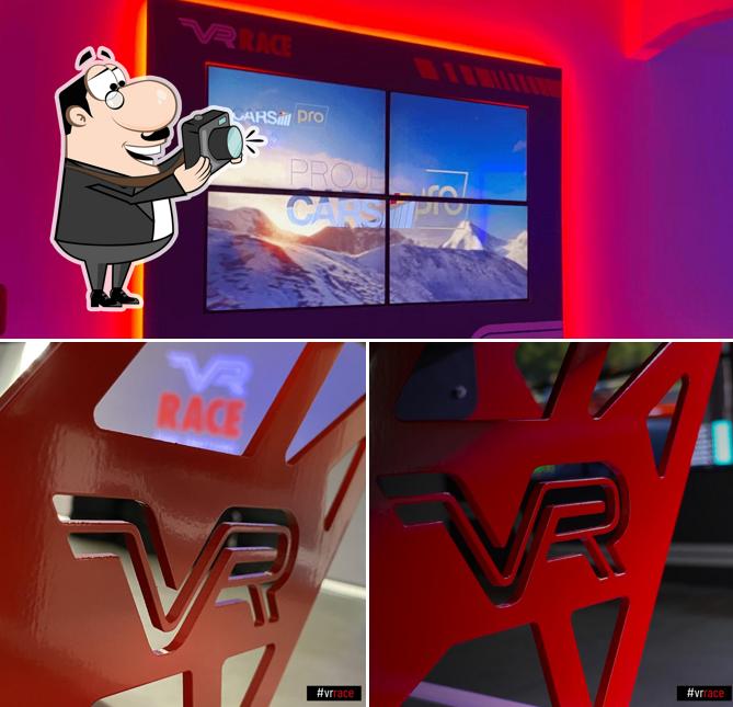 Vedi la immagine di VR-Race - Sim Racing Team Event Center