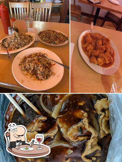 Еда в "Hakka Indian & Chinese Food"