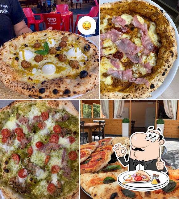 Prova una pizza a Bar La Pineta