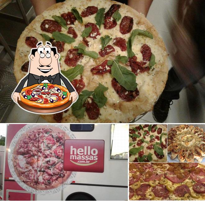 Escolha pizza no Hello Massas