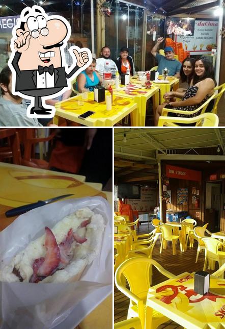 O interior do Hot Dog Da Elo