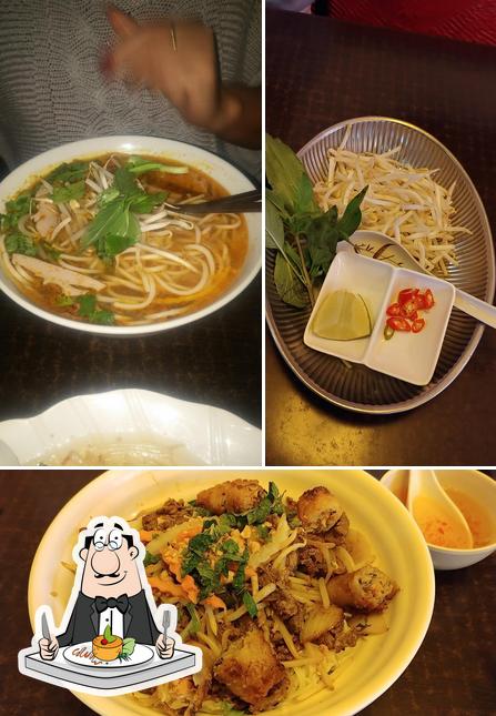 Еда в "Pho Kim Saigon"