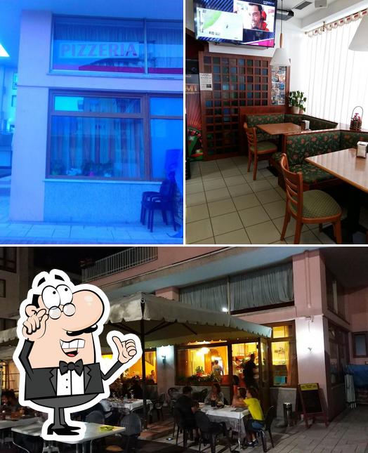 Siediti a un tavolo di Ristorante - Pizzeria Torre Due