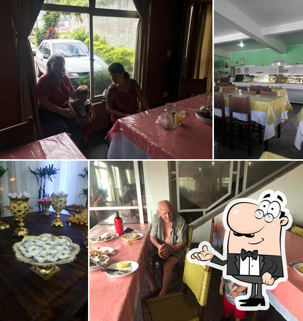 O interior do Churrascaria Colonial