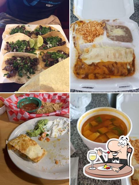 La Joya Mexican Cocina in Wylie Restaurant menu and reviews