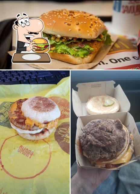 Prenez un hamburger à McDonald's