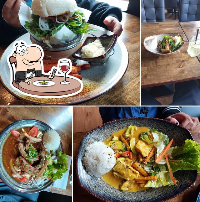 Food at Oma’s Restaurant
