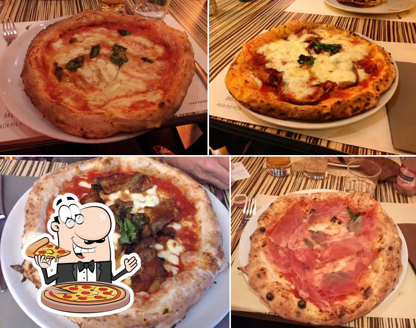 Pick pizza at Peperino e Milano