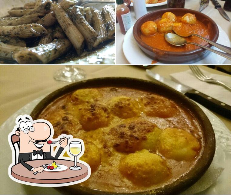 Comida em Villa Lucco