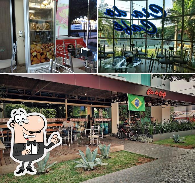 Veja imagens do interior do Cia Do Café