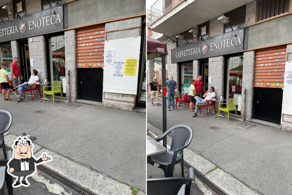 Dai un'occhiata agli interni di Caffetteria Enoteca