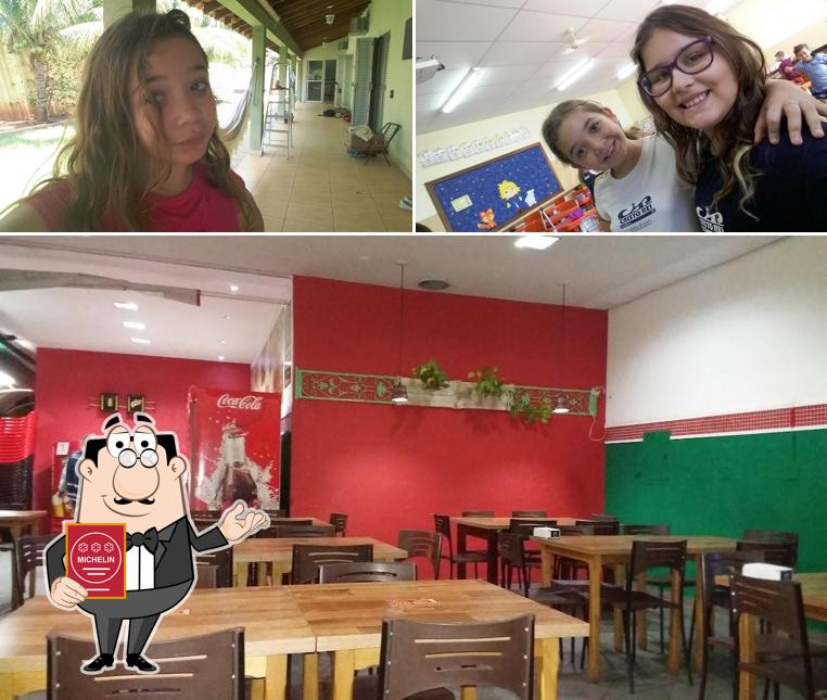 Look at the picture of Pizzaria Casa da Pizza Cascata