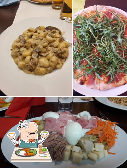 Meals at Piccola Italia: Restaurant & Pizzeria
