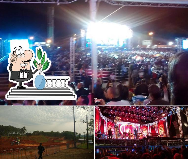 Dê uma olhada a foto ilustrando exterior e interior no Exapit Recinto de Exposições Agropecuária de Tupã