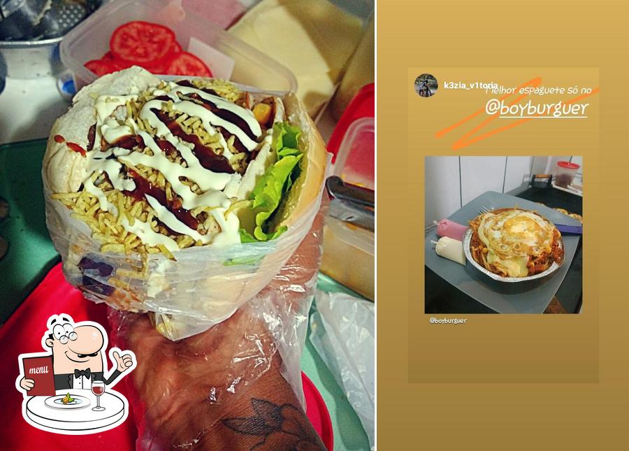 Comida em Boy Burguer
