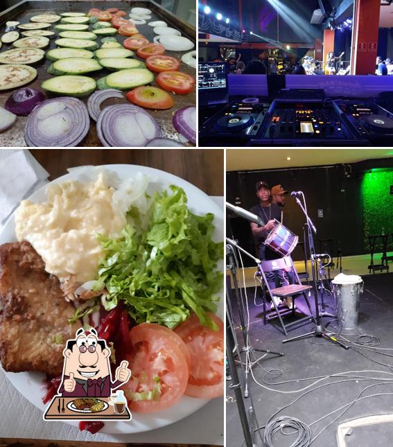 Escolha refeições de carne no Inova Bar