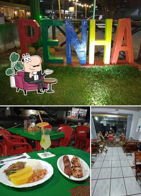 O interior do Espetinho e Jantinha Goiana da Dani