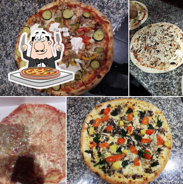 Scegli una pizza a Maxi Pizzeria e Kebab