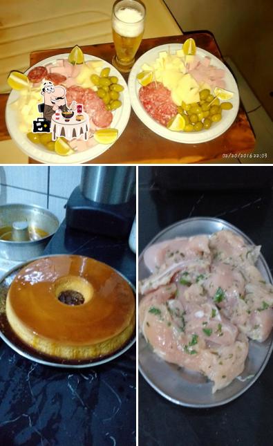 Comida em Espetinhos Variados Do Luiz