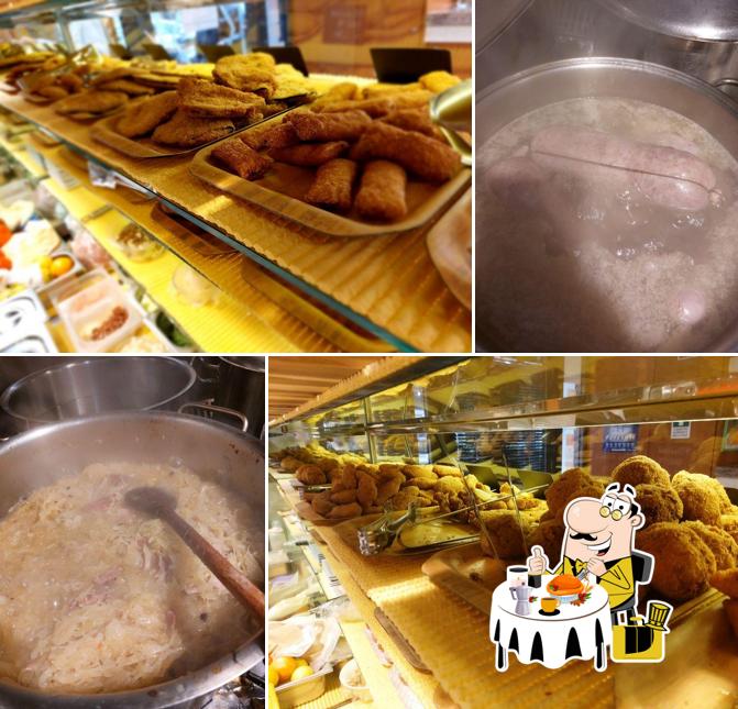 This is the image depicting food and interior at Buffet Clai