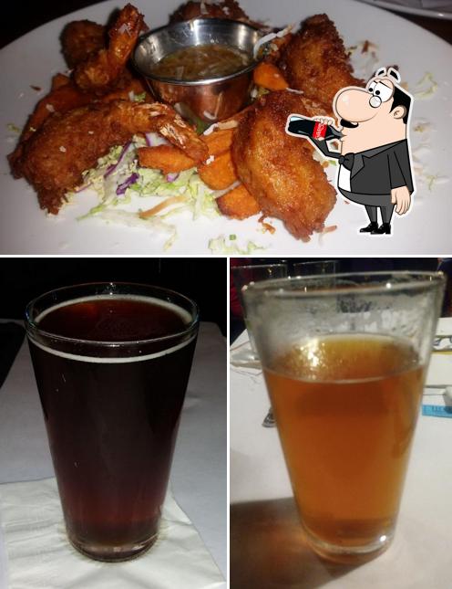 Horatio's, 60 Monarch Bay Dr in San Leandro - Restaurant menu and reviews