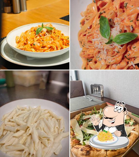 Spaghetti à la carbonara à Le Petit Italien